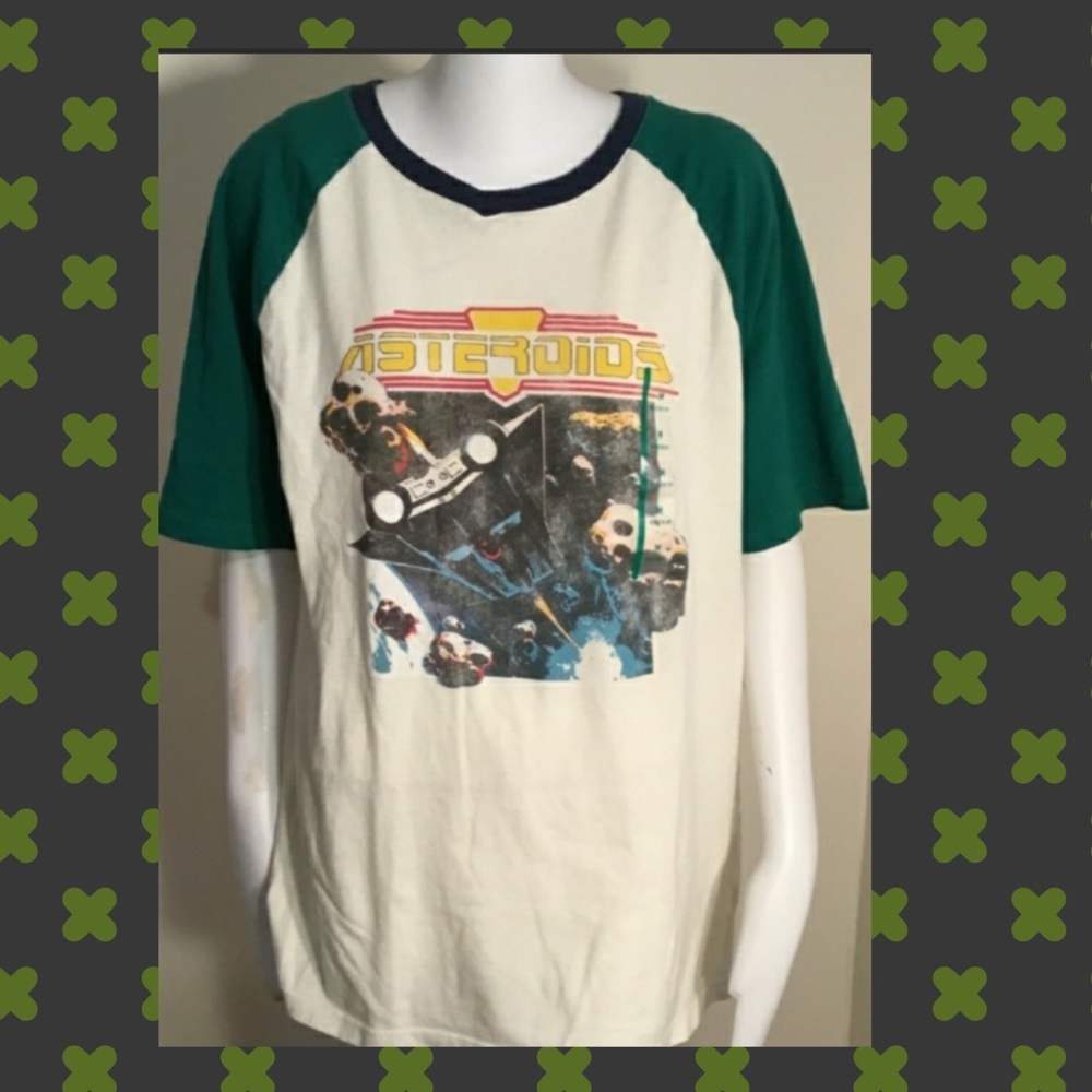 🏁new Asteroids ringer v-neck medium retro 80s tshirt